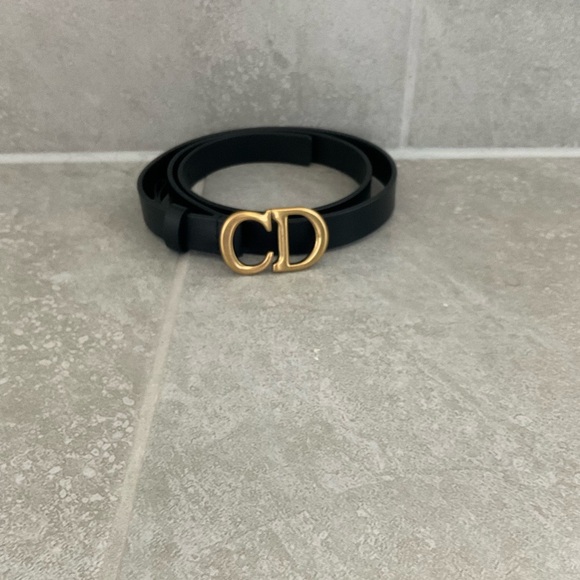 Dior Accessories - CHRISTIAN DIOR SADDLE Belt 85 Cowhide Black
B0042CWGH Ladies